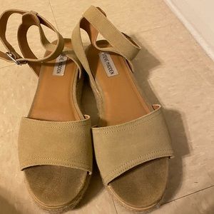 Steve Madden platform espadrille sandal
